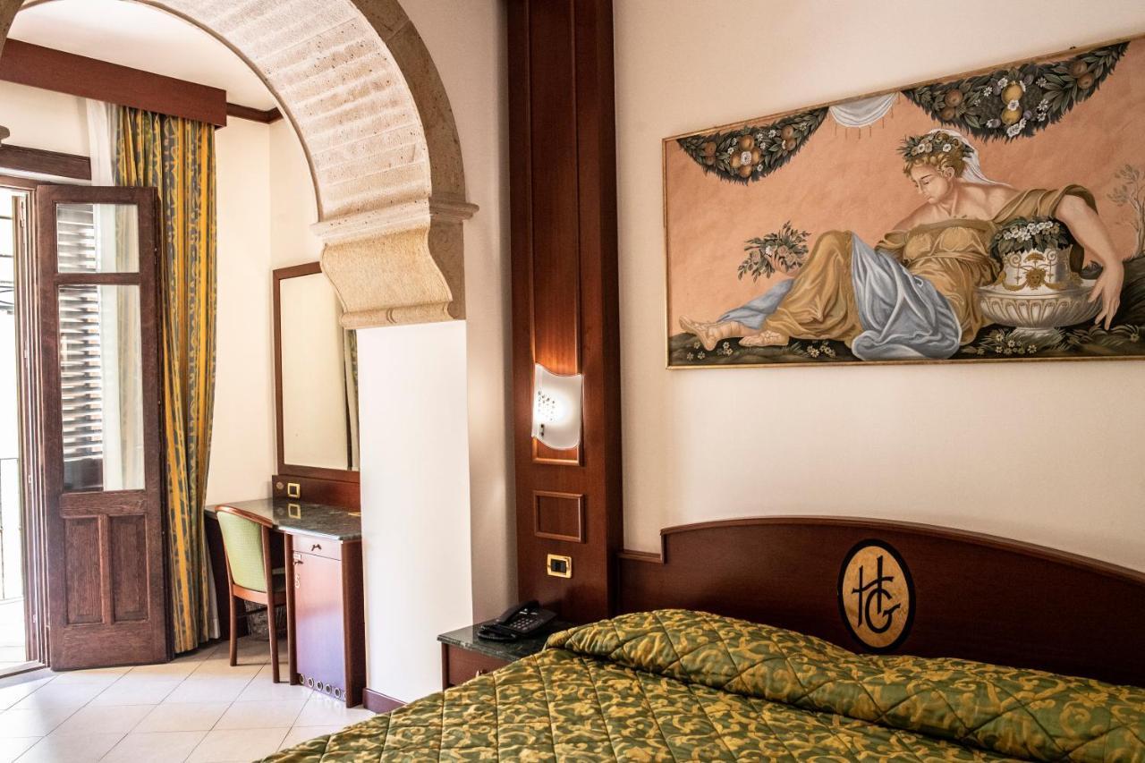 Hotel Garibaldi Milazzo Exterior photo